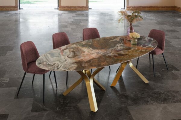 table-ovale-design-originale-plateau-ceramique-dekton-pieds-metal-dore-or (1)